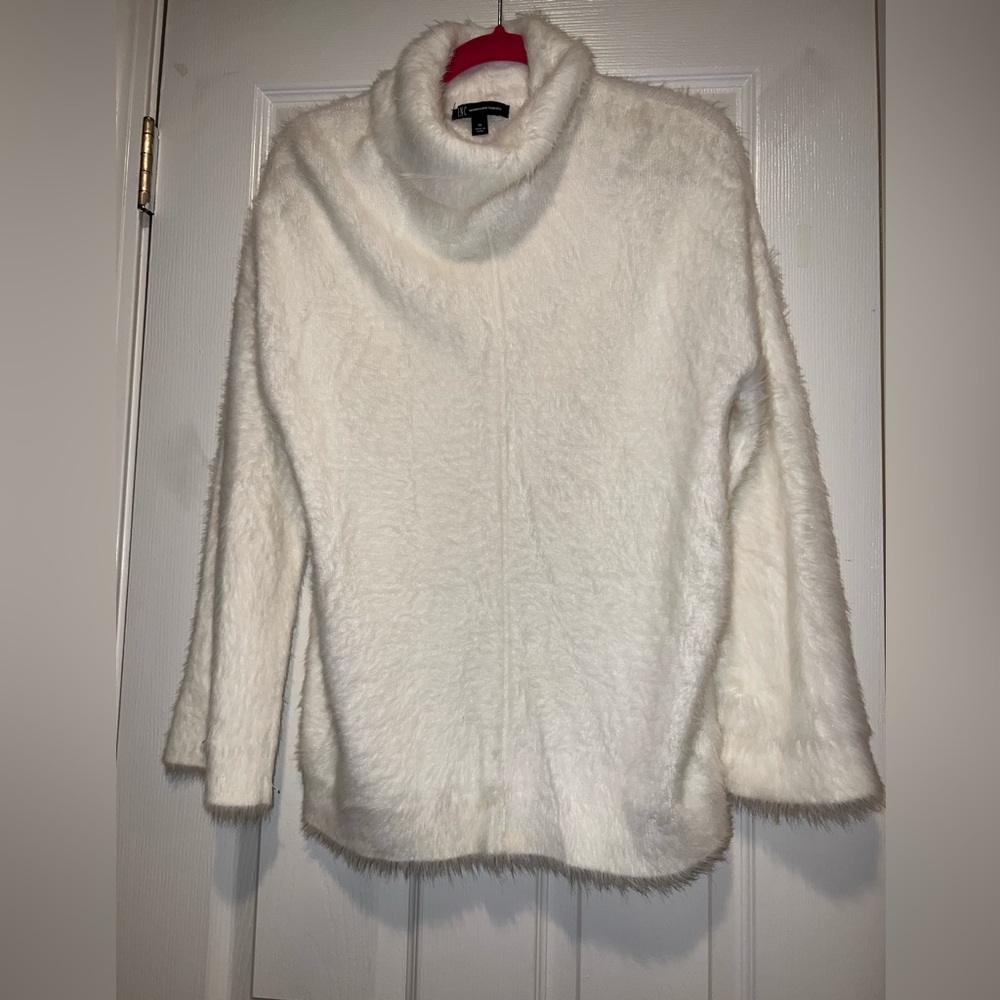 Fuzzy turtle neck